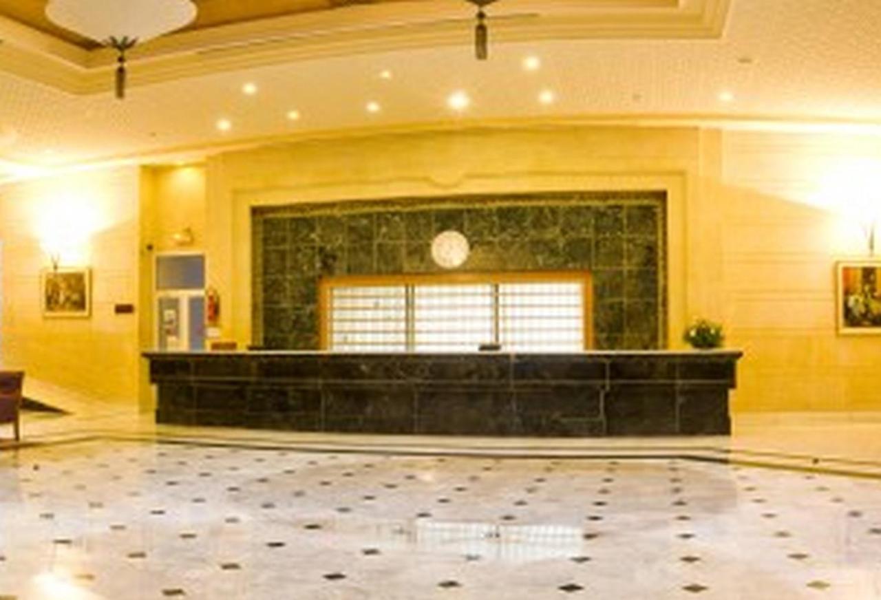 El Mouradi Djerba Menzel Hotel Midoun Bagian luar foto