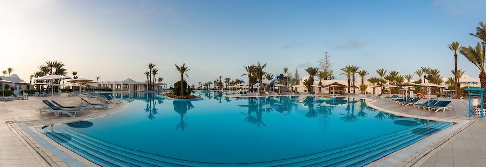 El Mouradi Djerba Menzel Hotel Midoun Bagian luar foto