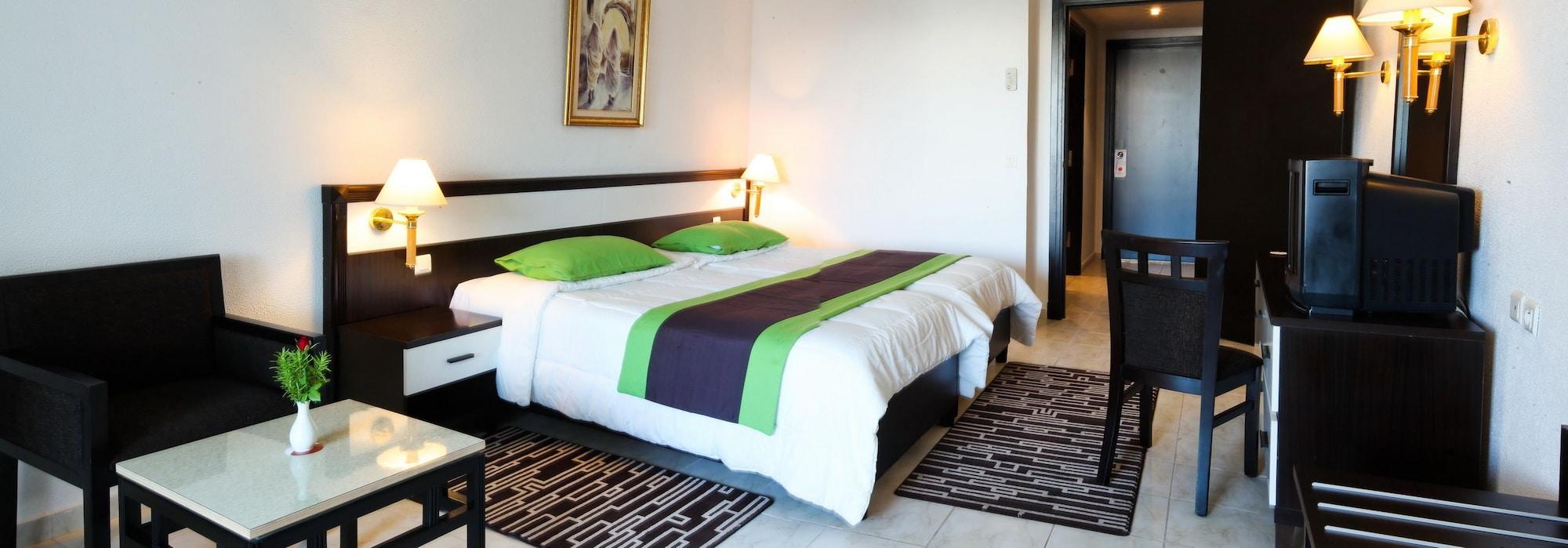 El Mouradi Djerba Menzel Hotel Midoun Bagian luar foto