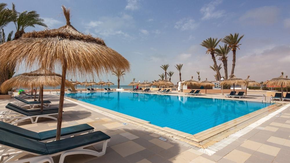 El Mouradi Djerba Menzel Hotel Midoun Bagian luar foto